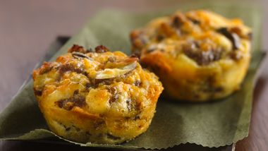 Impossibly Easy Mini Breakfast Sausage Pies