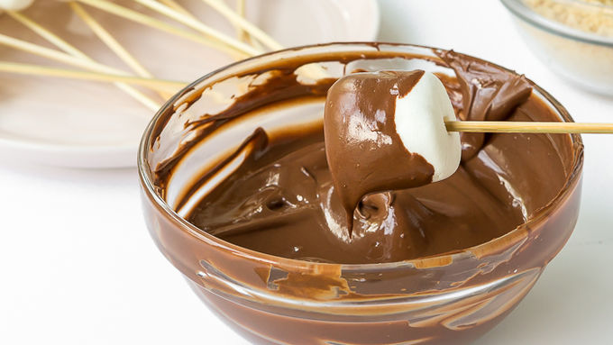 Get Your Chocolate Fix in 150 Calories or Less photo pictures Get Your Chocolate Fix in 150 Calories or Less