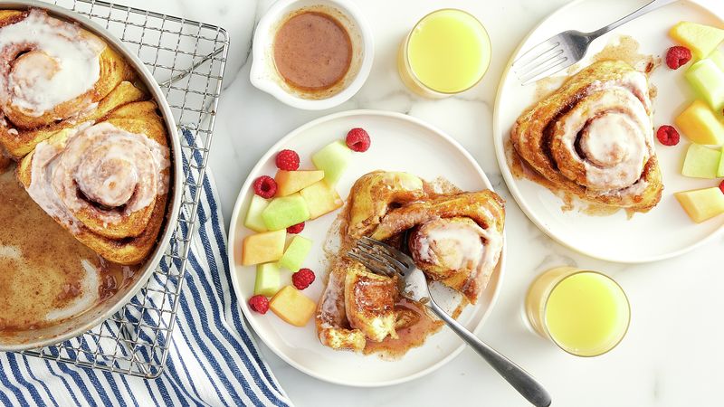 Easy Ultimate Cinnamon Rolls