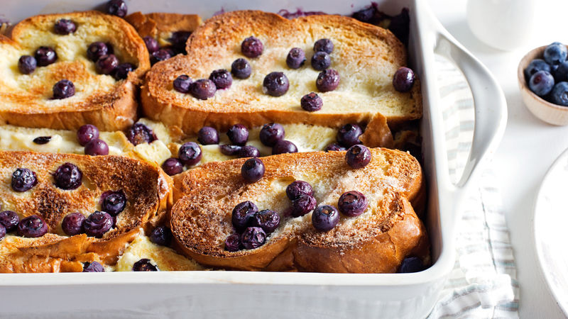 Pain doré aux bleuets, au citron et au fromage à la crème à servir le lendemain