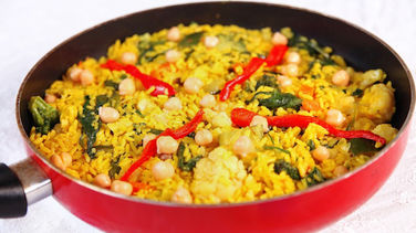 Receta De Paella Vegetariana Con Pimientos Y Garbanzos Quericavida Com<script async src=