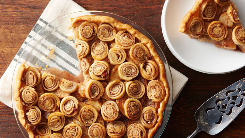 Cinnamon-Nut Swirl Apple Pie Recipe - Pillsbury.com