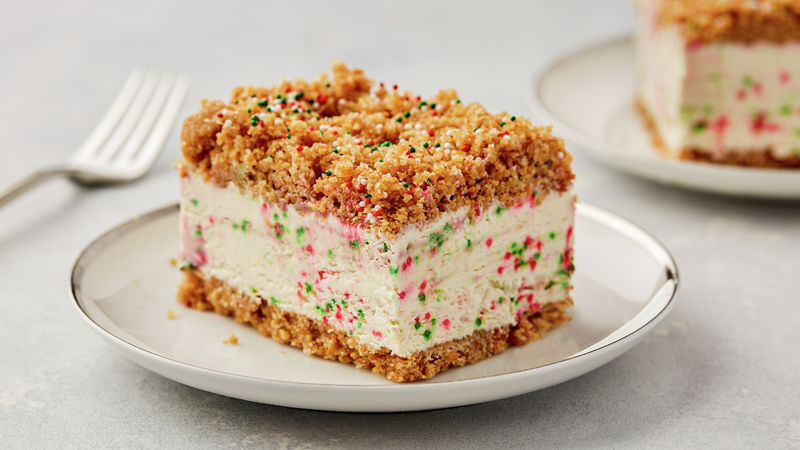 Christmas Crunch Cake