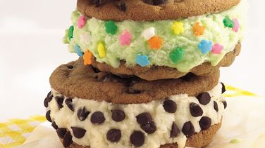 Cookie Ice Cream Sandwiches