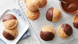 Stuffed Churro Cookies
