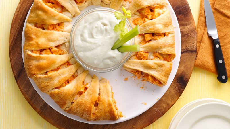 Buffalo Chicken Crescent Ring Recipe Pillsbury Com