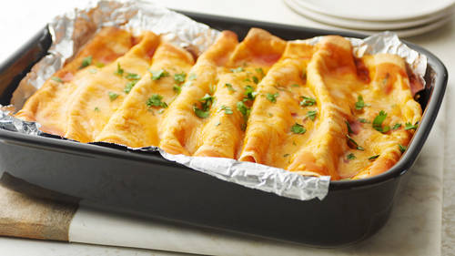 5 Ingredient Chicken Enchilada Casserole Recipe Pillsbury Com