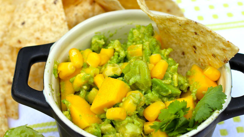 Guacamole con Maíz y Mango