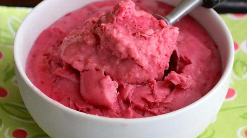 Helado de Yoplait® con Frambuesas y Miel