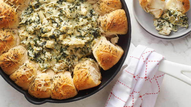 Cheesy Herbed Pull-Aparts with Spinach Artichoke Dip