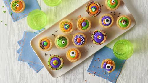Halloween Eyeball Cookie Cups-image