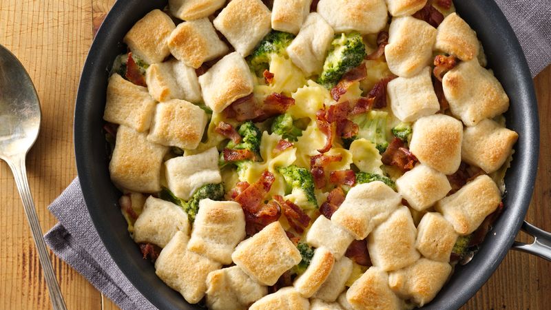 Ultimate Mac and Cheese Pot Pie 