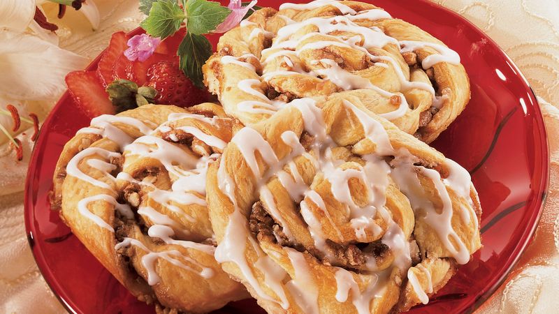 Simply Super Crescent Cinnamon Rolls