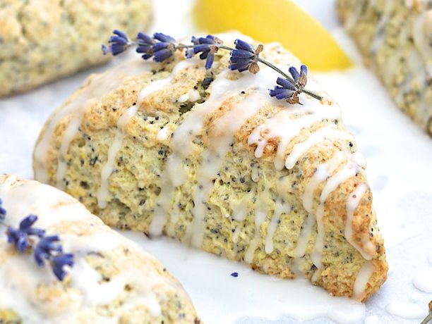 Lemon Lavender Poppy Seed Scones
