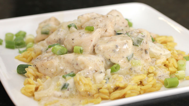 Sour Cream and Onion Skillet Chicken Recipe - BettyCrocker.com