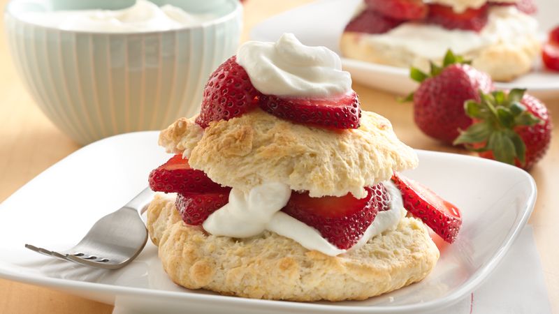 Bisquick Strawberry Shortcake Recipe - BettyCrocker.com