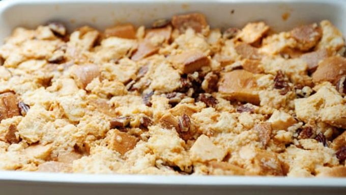 Bourbon Pumpkin Bread Pudding With Bourbon Sauce Recipe Bettycrocker Com