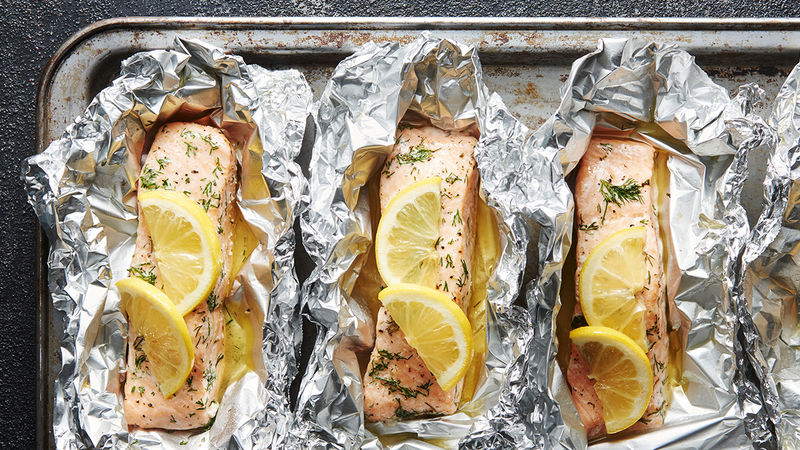 Papillotes de saumon au citron et aux fines herbes