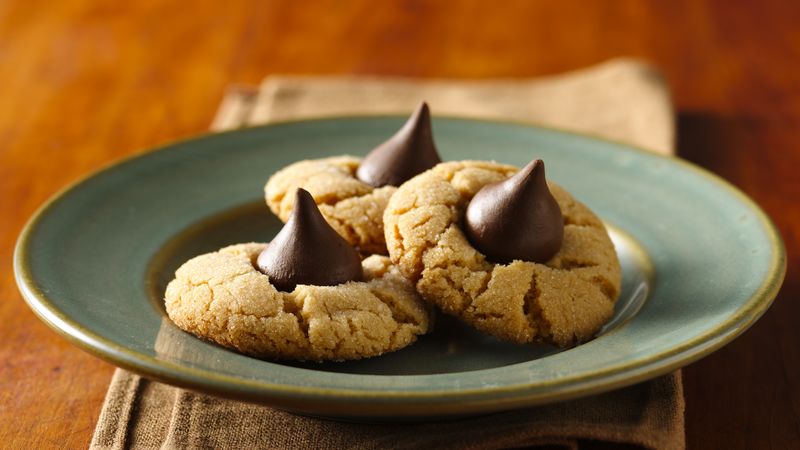 Bisquick™ Peanut Butter Blossom Cookies