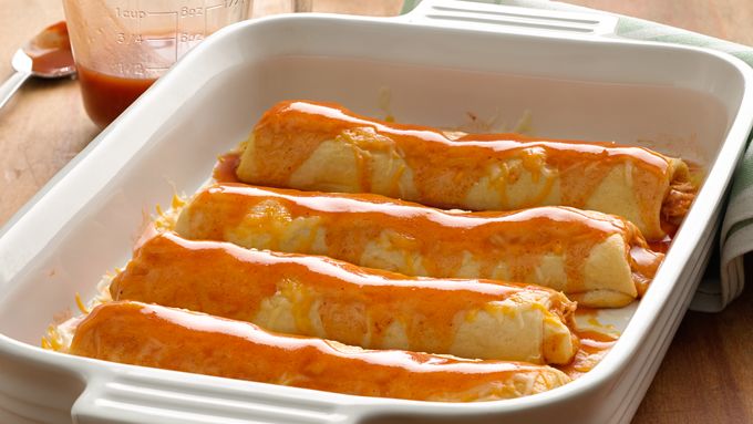 Easy Chicken Enchilada Crescent Bake