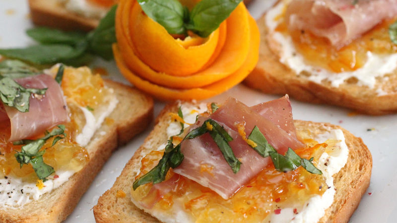 Orange-Prosciutto Crostini