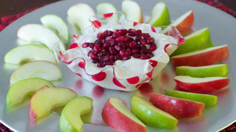Vanilla Pomegranate Yogurt Dip