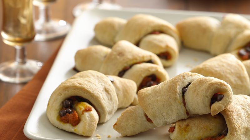 Chocolate Pumpkin Pie Crescents 