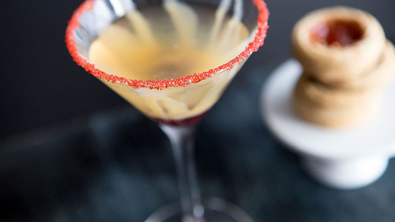 Raspberry-Almond Thumbprint Cookie Cocktail