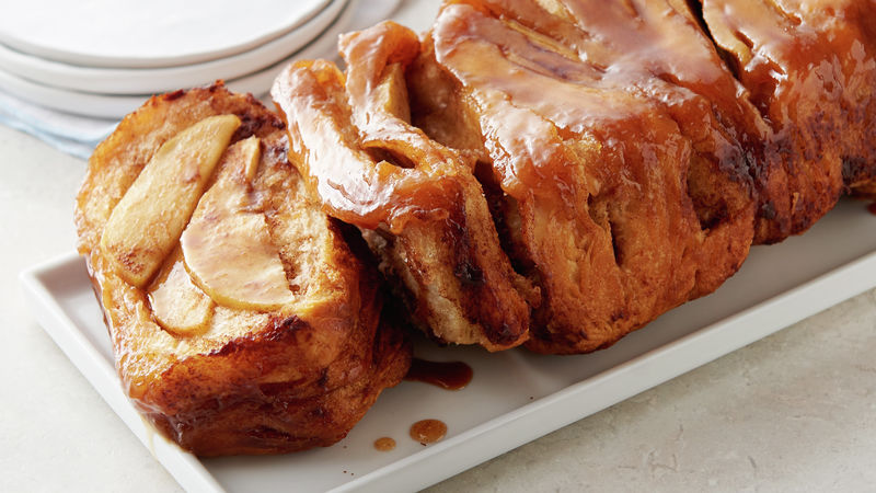 Apple Pie Pull-Apart Bread