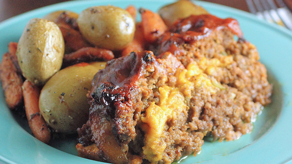 Easy Bacon Cheeseburger Meatloaf recipe from