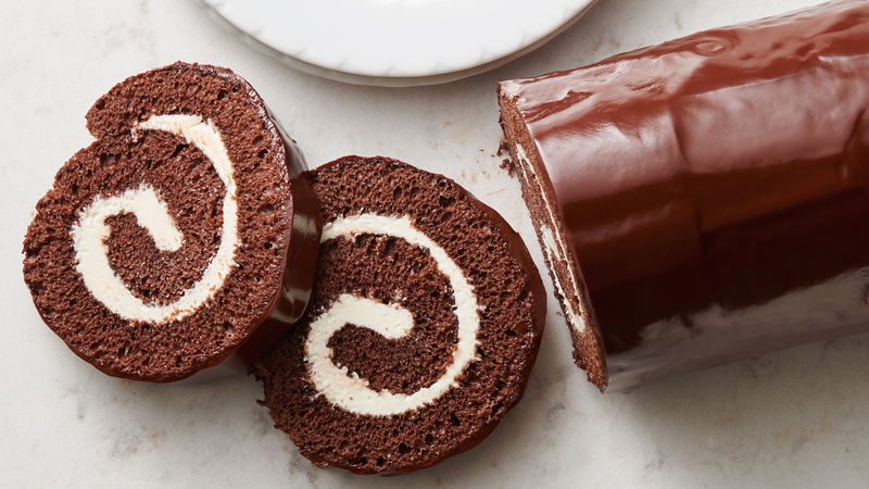 Chocolate Swiss Roll Recipe Bettycrocker Com