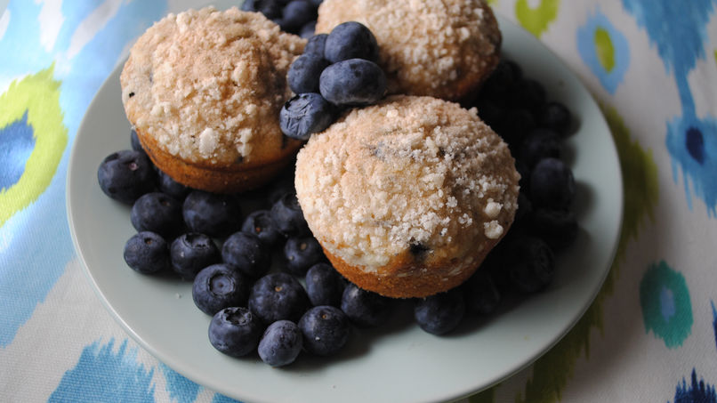Whole Grain Blueberry Breakfast Muffins