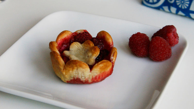 Flower-Shaped Raspberry-White Chocolate Mini Pies