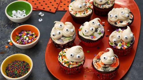 spooky ghost cupcakes