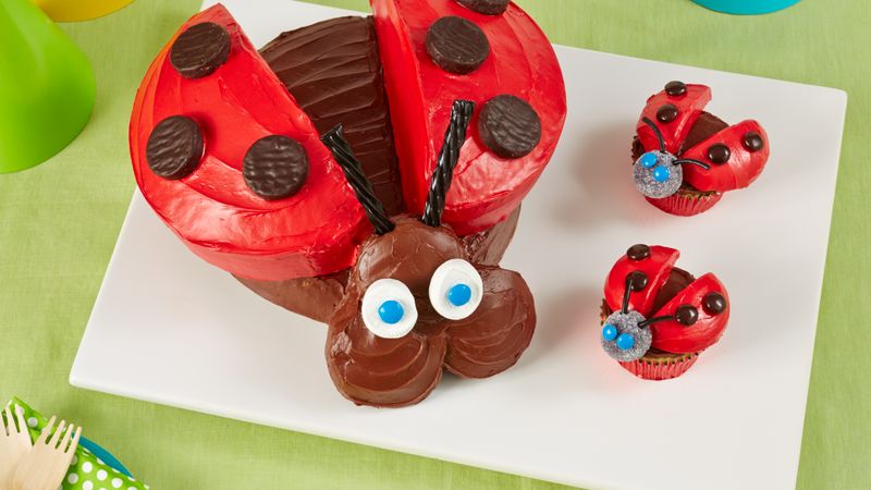 Ladybug Cake and Cupcakes Recipe - BettyCrocker.com