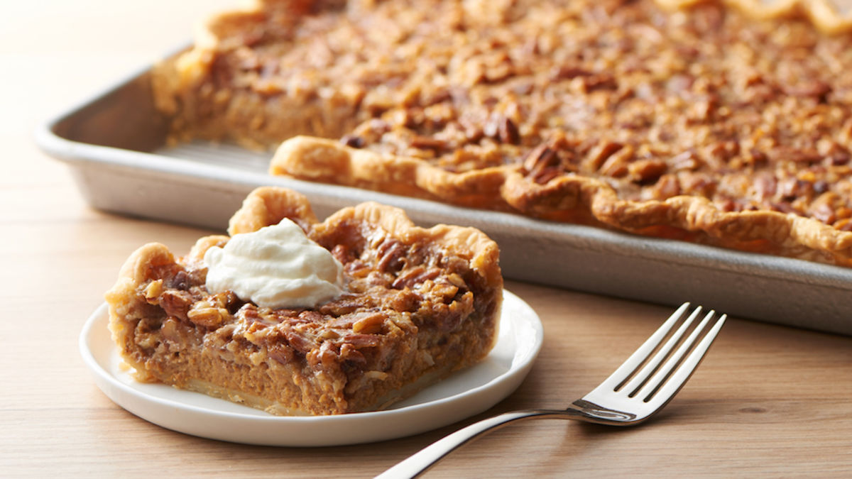 Pumpkin-Pecan Slab Pie