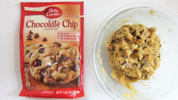 chocolate chip cookie dough