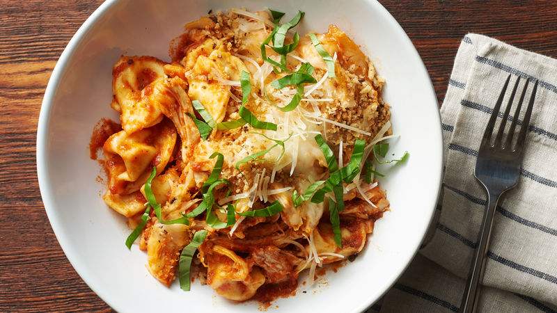 Slow-Cooker Chicken Parmesan Tortellini