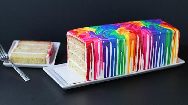 Gâteau fondant arc-en-ciel