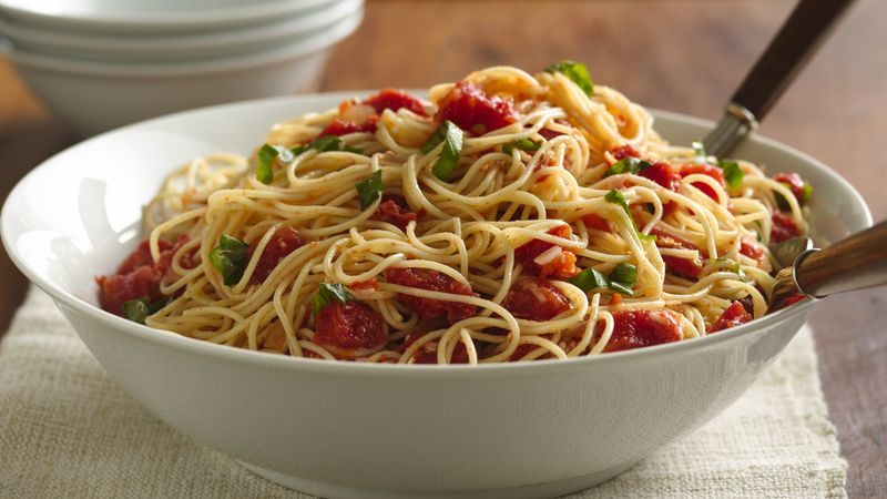 Cheveux d'ange aux tomates et au basilic 