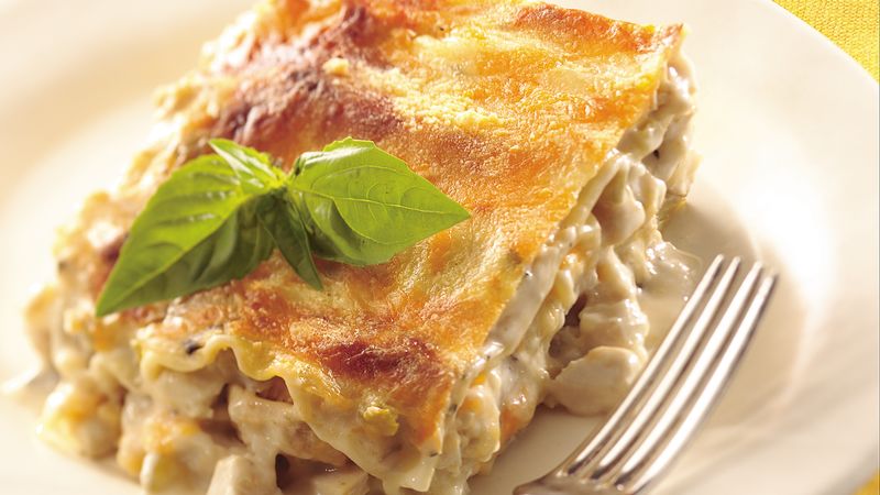 Creamy Chicken Lasagna Recipe Bettycrocker Com