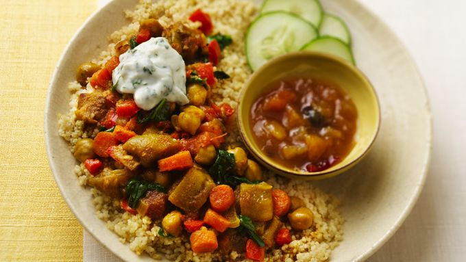 Slow-Cooker Vegetable Curry with Couscous
