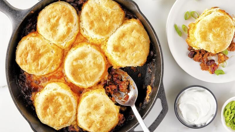 Cornbread Biscuit-Topped Skillet Chili Bake