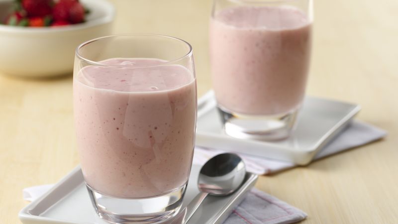 Easy Strawberry Banana Smoothies Recipe Bettycrocker Com