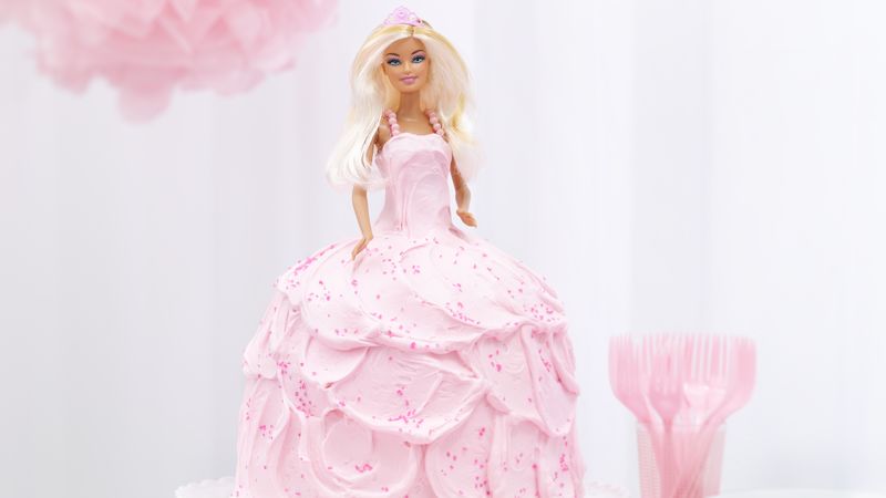 barbie doll cake game