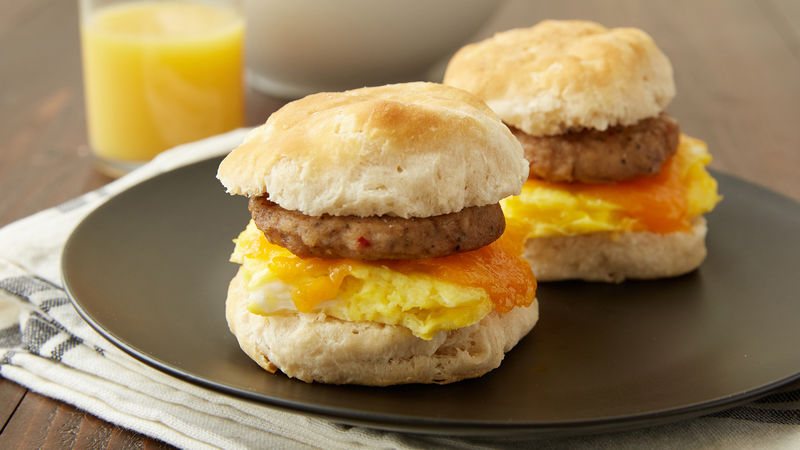 Sausage Egg And Cheese Breakfast Sandwiches For Two Recipe Pillsbury Com