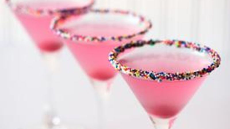 Marshmallow Cake-tini Cocktail