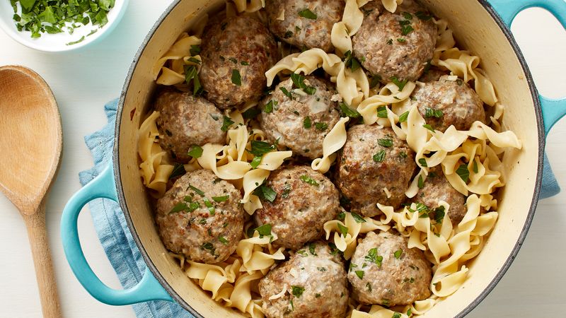 One-Pot Swedish Meatballs with Egg Noodles Recipe 