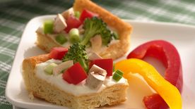 Fresh Vegetable Pizza