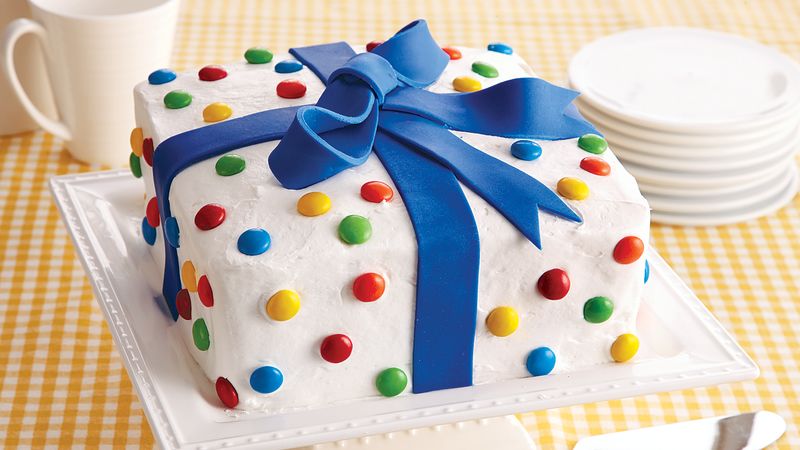 Institut træthed Fejl Birthday Present Cake Recipe - BettyCrocker.com